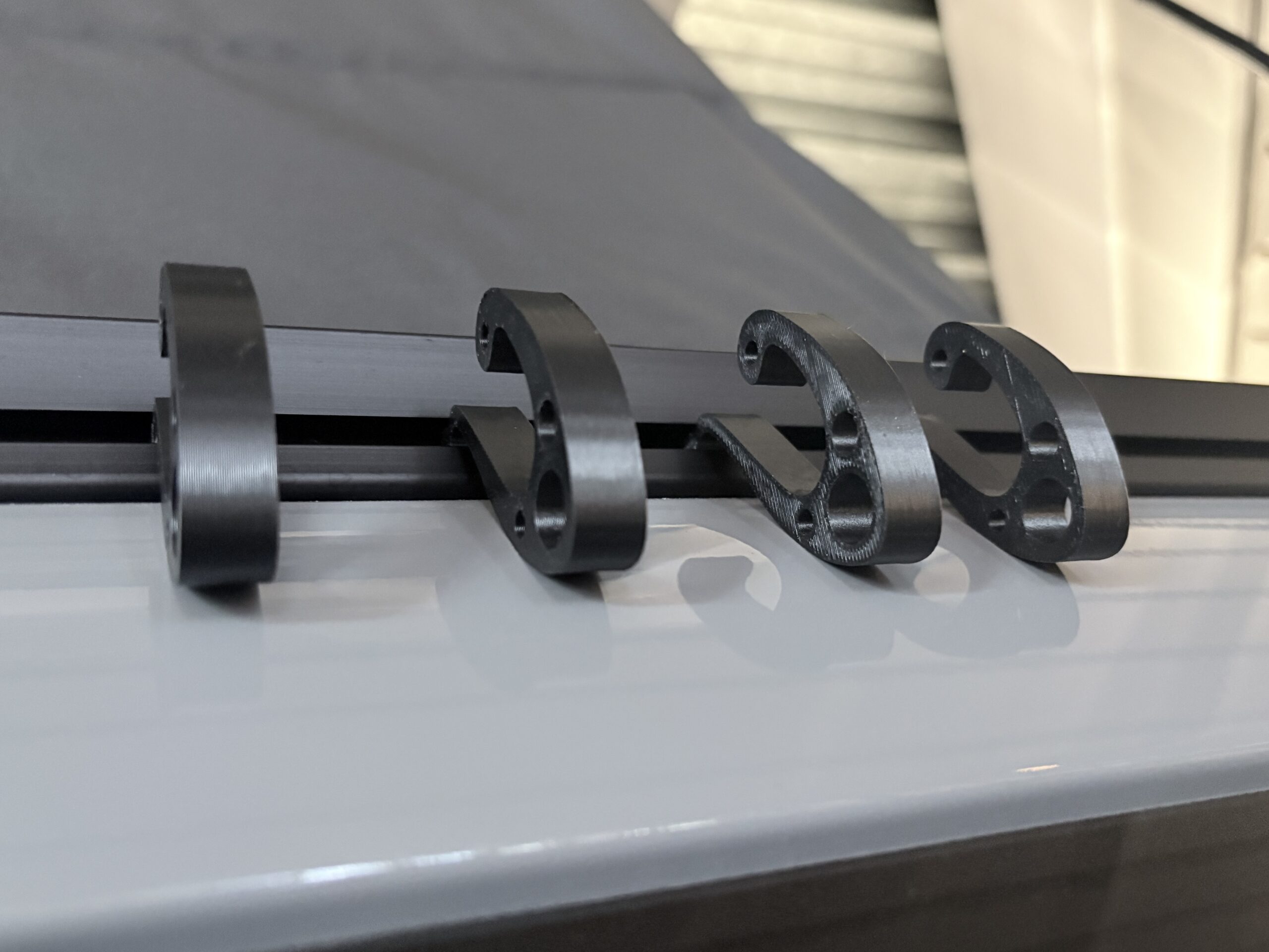 Haakjes voor Westfalia rail nieuwe kleur! - Image 5